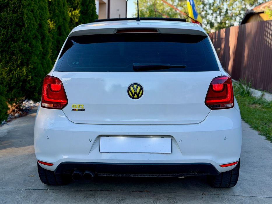 VOLKSWAGEN Polo 2011 — imagine 4