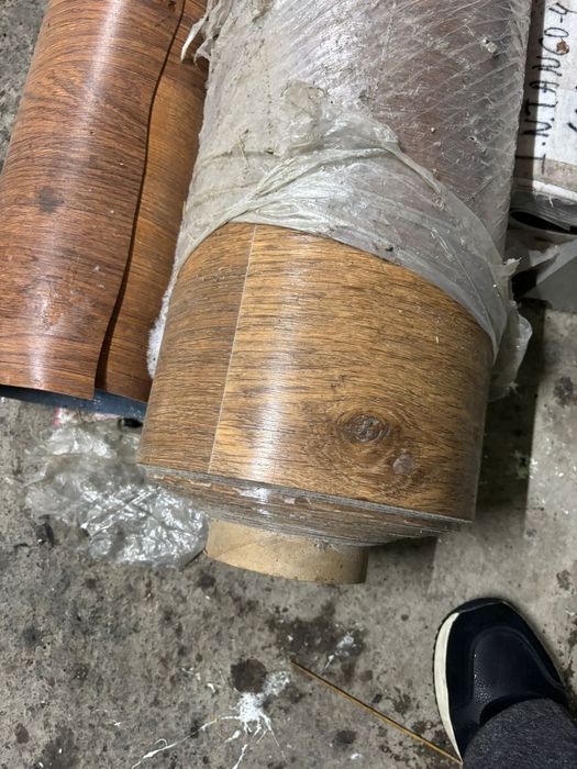 Продам линолеум новый