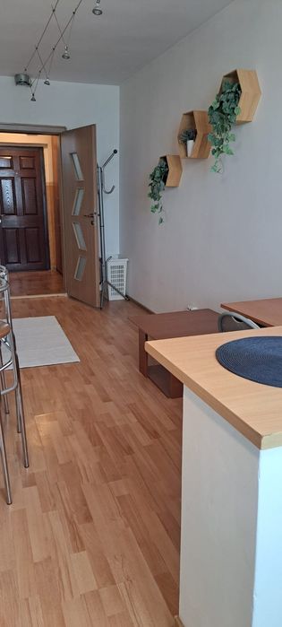 Proprietar închiriez apartament cu o cameră
