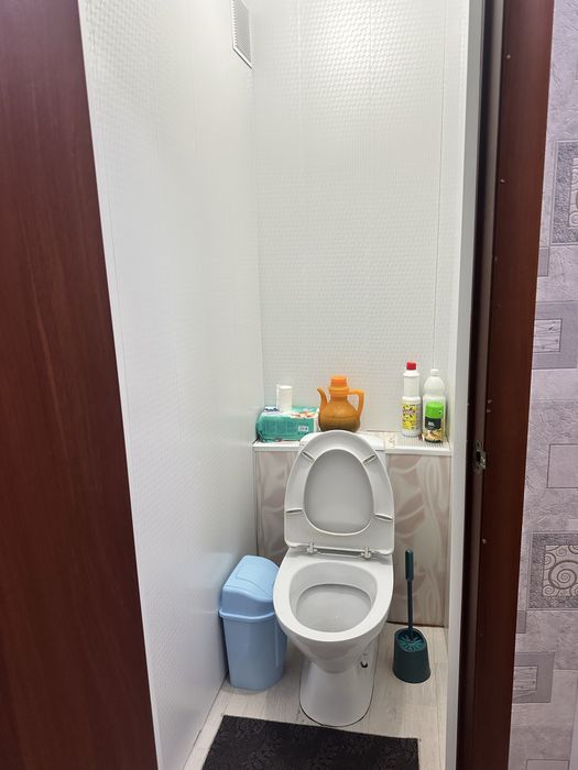 Прдам двух комнатную квартиру