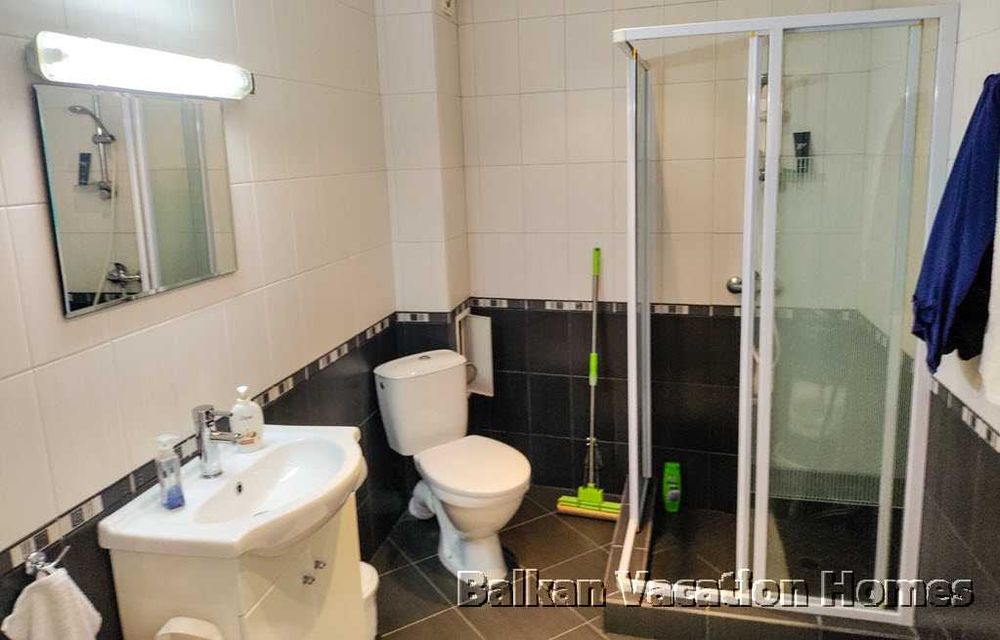 Двустаен апартамент с гледка море в Бяла