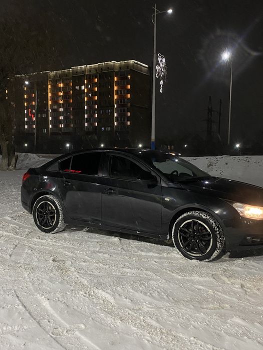 Продам Chevrolet Cruze