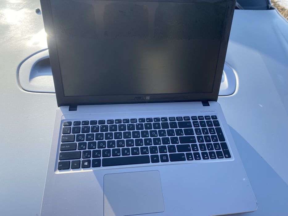 Ноутбук(90)(80)(23)