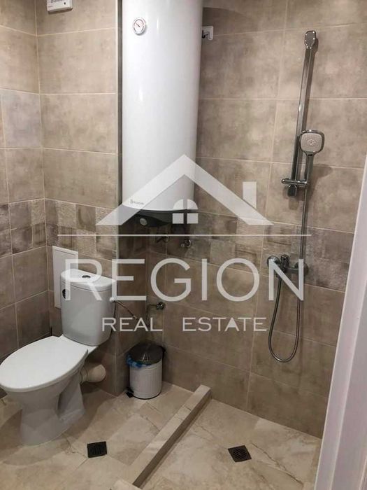 Дава се под наем Двустаен апартамент в Варна, Победа - 65 кв.м за 561 € - Снимка #15