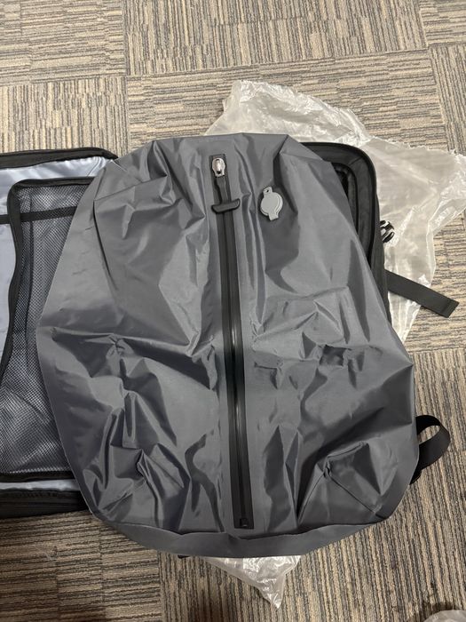 Rucsac laptop extensibil 17” USB bagaj cabină vacuum Black (fara pompa inclusa)