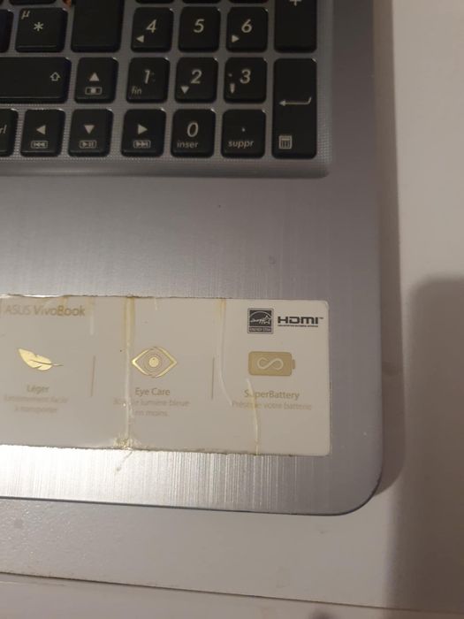 Laptop Asus VivoBook 15