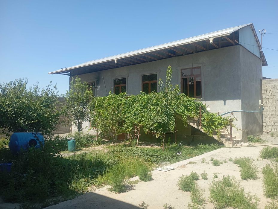 Uchaska sotiladi srochna yana kelishamiz