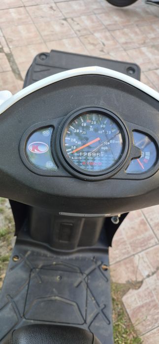 Vand 3 scutere Kymco 2020