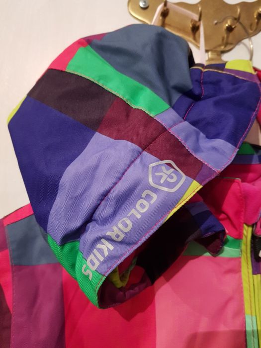 Куртка на 10-12лет,7500