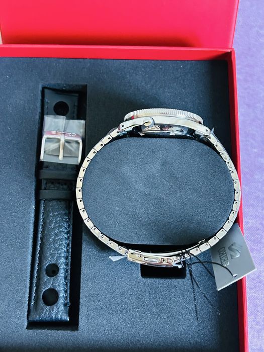 SEIKO 5 Sports Pepper Limited Edition