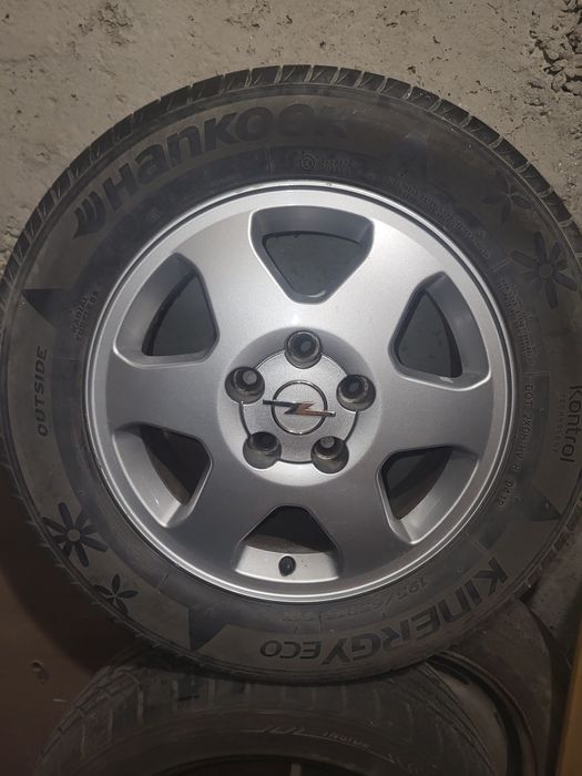 Джанти с гуми за Опел 5x110