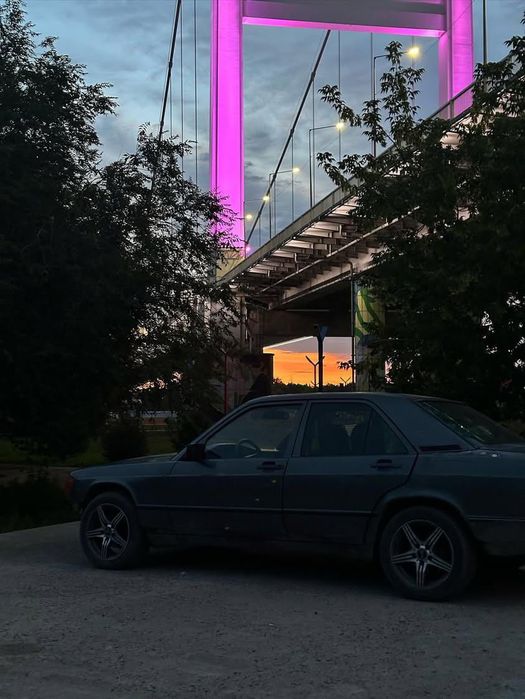 Продан Мерседес W201