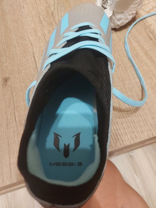 Бутонки чисто нови 38