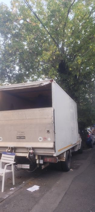 Debarasări apartamente garsoniere poduri beciuri canapele saltele