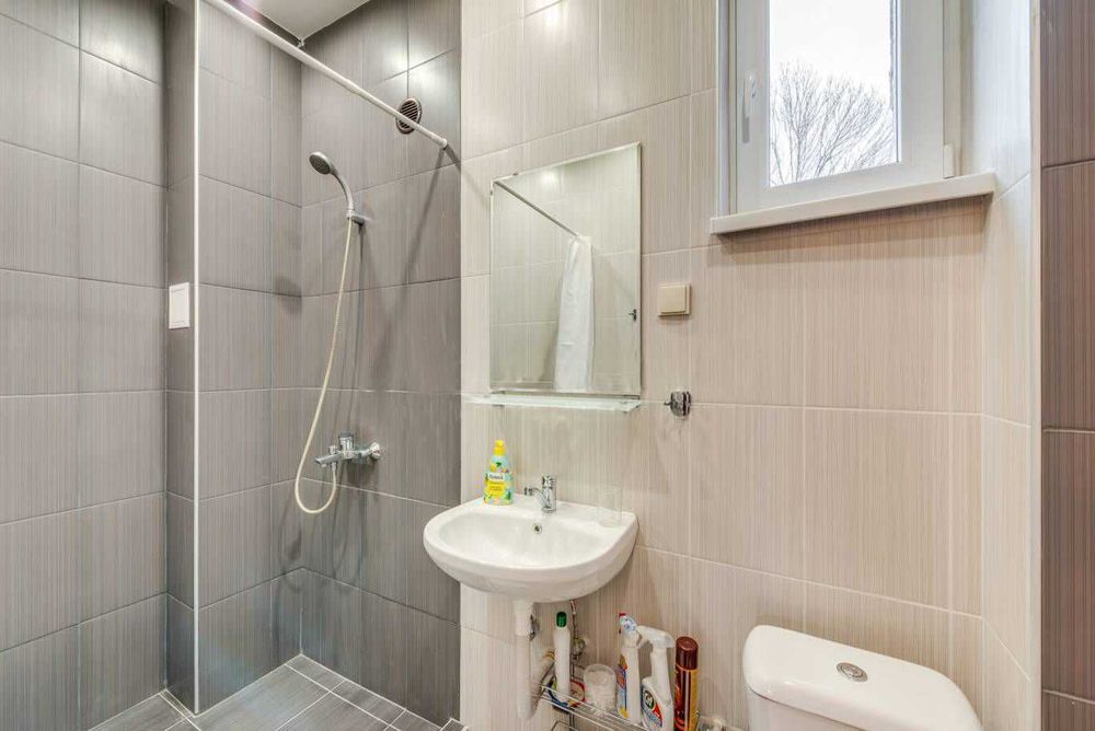 Дава се под наем Тристаен апартамент в София, Медицинска академия - 100 кв.м за 977.16 € - Снимка #6