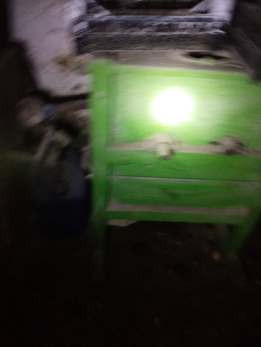 Mașinărie de desfăcut porumb+baterii Volta+cameră tractor U650