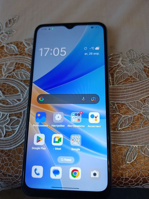Продам Oppo A17 в отличном состоянии