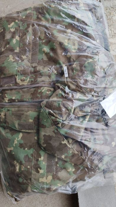 Haine camuflaj culori