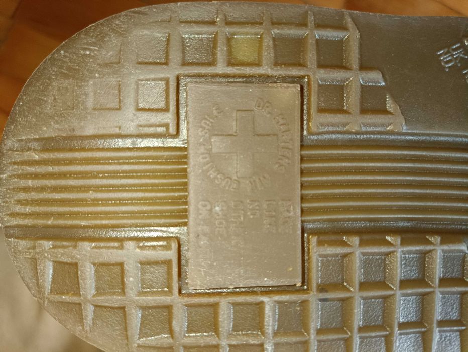 Оригинални Dr. Martens 38 номер