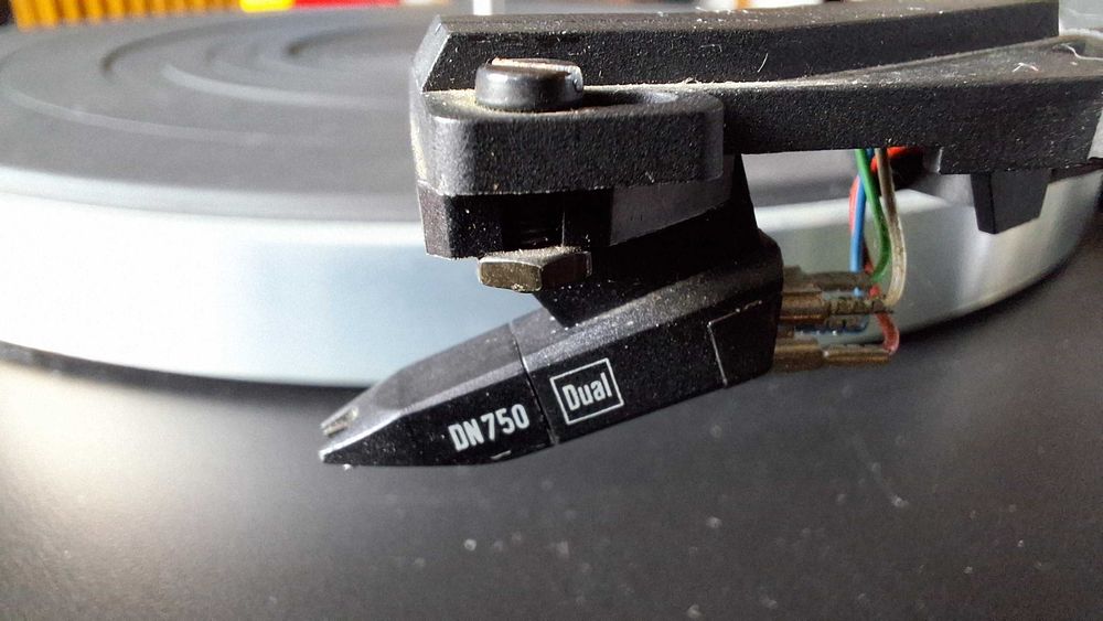 грамофон Dual CS-750 Audiophile Concept