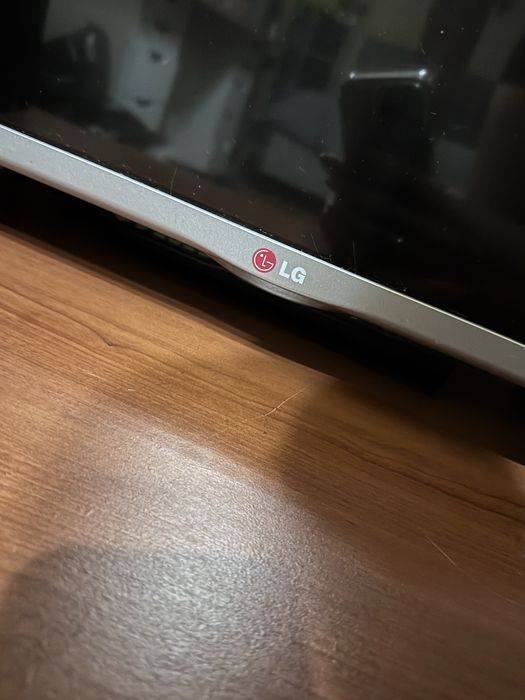 Продам телевизор LG 43 диагональ