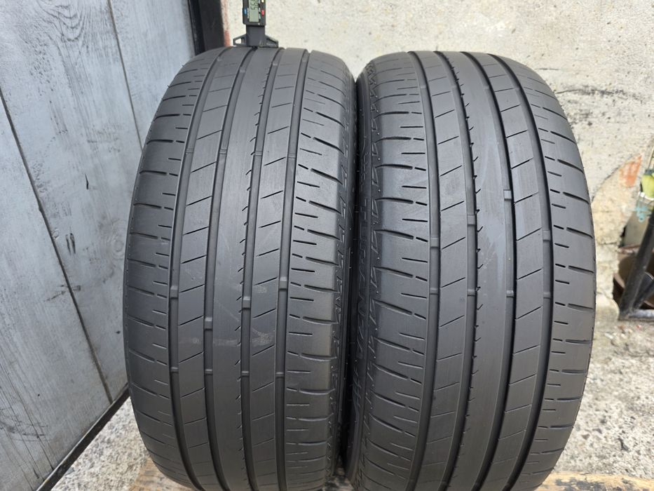 Vând două anvelope de vara Bridgestone turanza  225 45 19 dot 5122