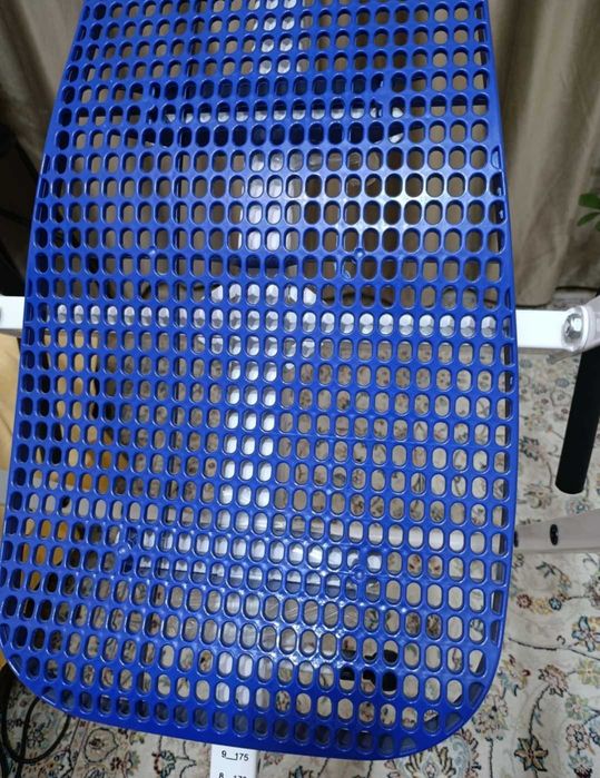 Инверсионный  стол станция метро Москва