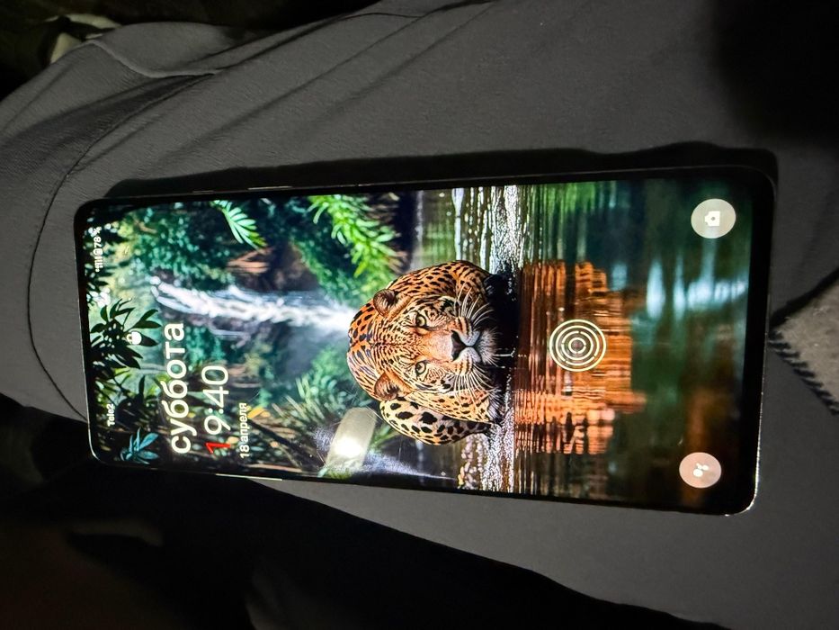 OnePlus 8 продам или обменяю