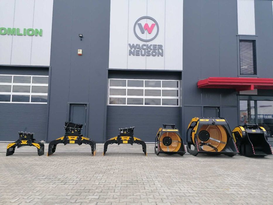 Cupa Concasoare MB CRUSHER pt BULDOEXCAVATOR 6.5 - 10 Tone Cal. TOP