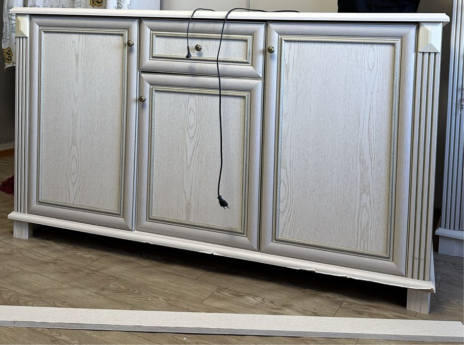 Гарнитур белый