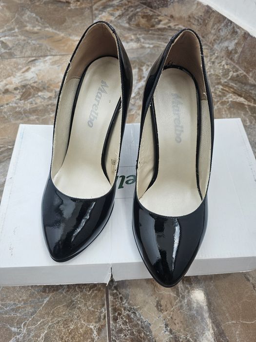 Pantofi dama din piele marime 36