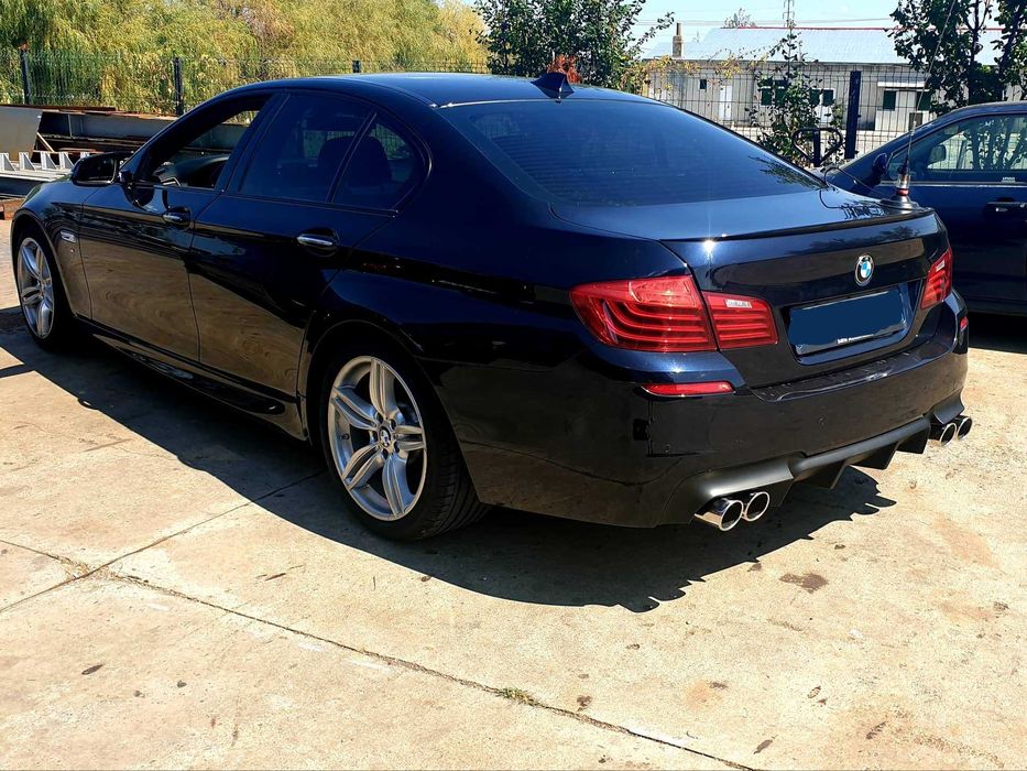 Difuzor M5 Evacuare Dubla Pentru BMW Seria 5 F10 2010-2017