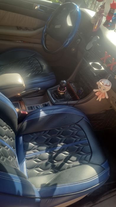 Masina merge bine Audi a6 c5