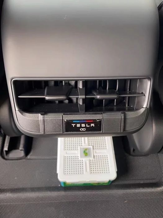 Capac protectie Tesla model 3