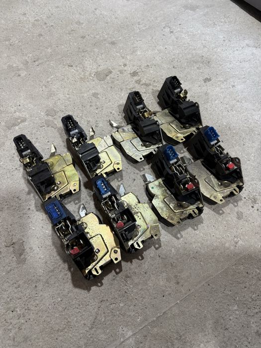 Дверные замки (Рестайлинг) на BMW e34