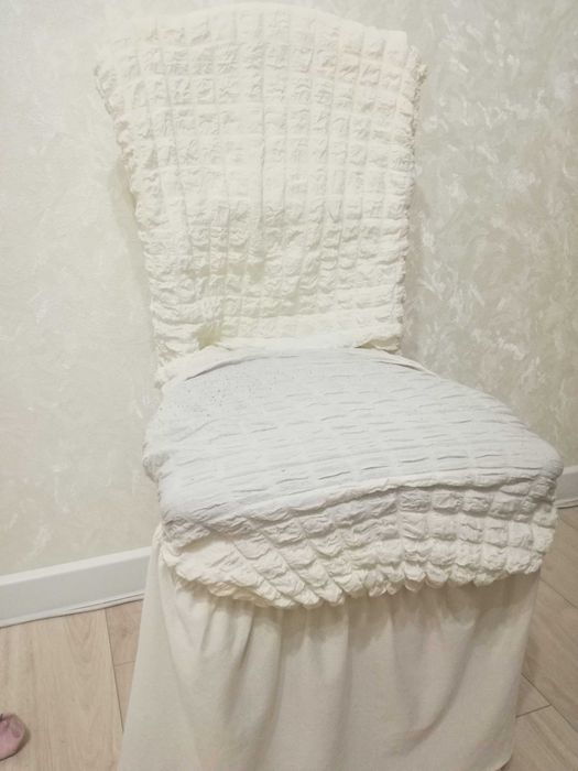 Чехол для стульев