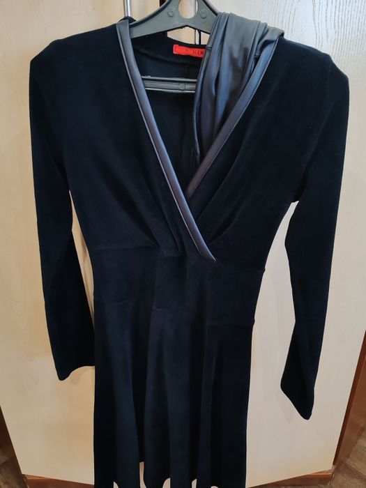 Отдам женские вещи