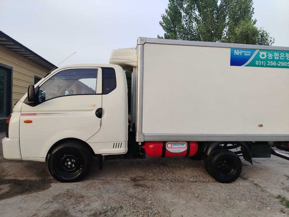 Hyundai Porter sotiladi