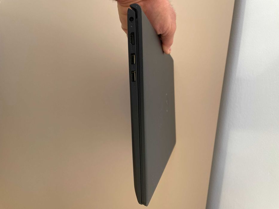 Laptop Dell Inspiron 15 3511, 16 GB RAM, Intel Core i7-1165G7/2,8GHz