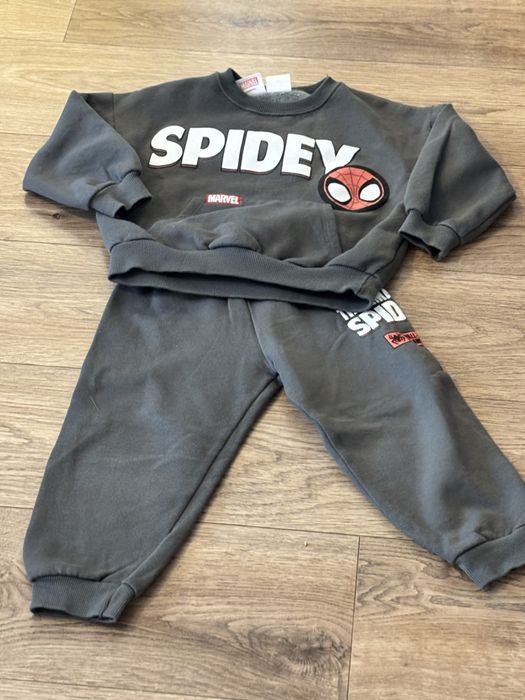 Set trening Zara 110