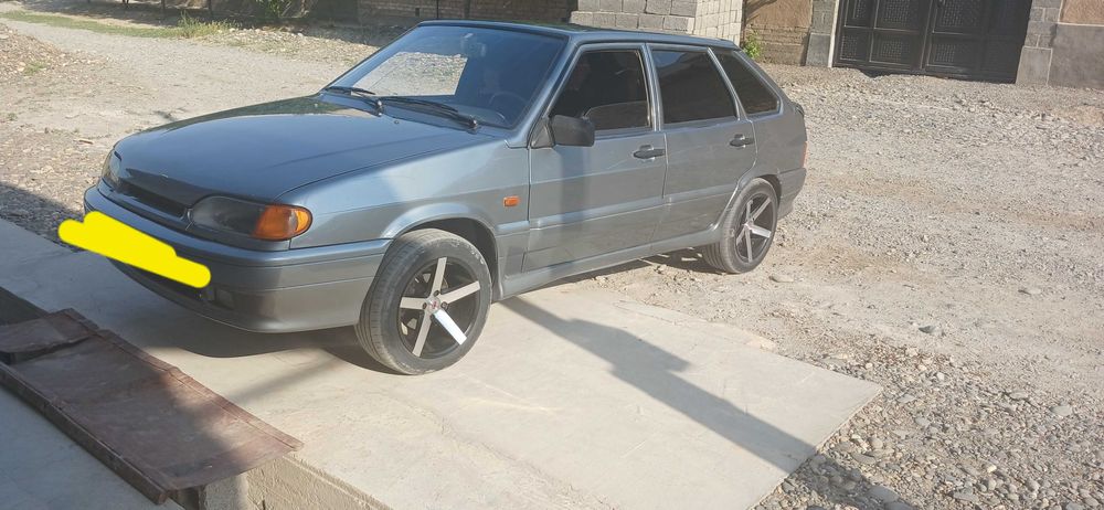 Lada sotiladi. Tel raqam