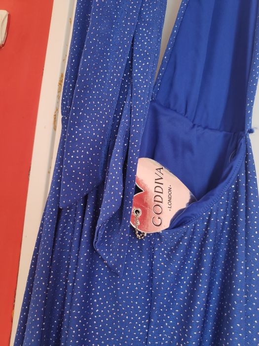 Рокля, подходяща за всякакъв случай