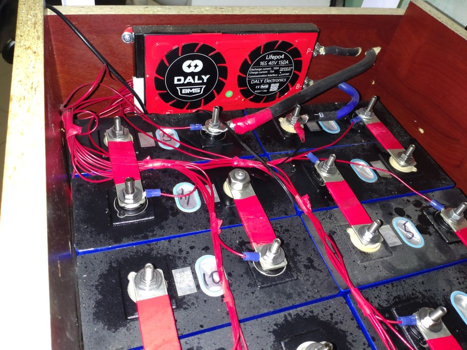Соларна литиева батерия 15 kw