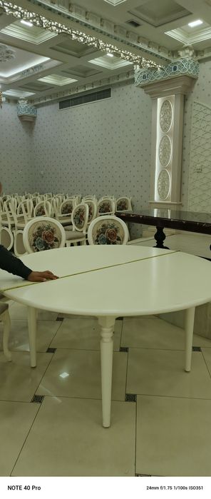 Стол продаётся...