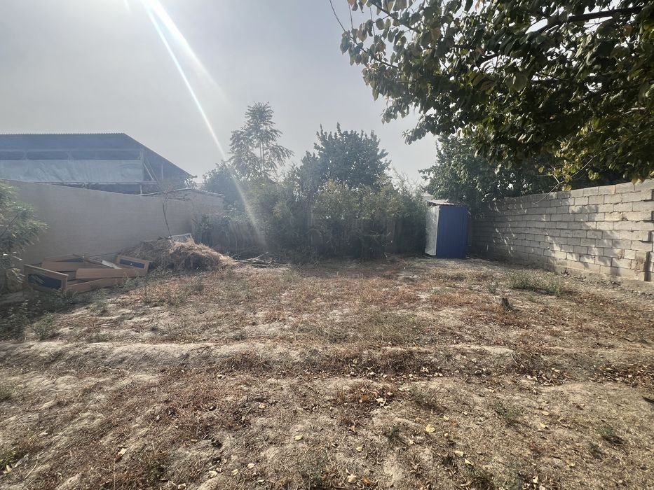 Dacha kvartiraga almashtiriladi hamma sharoitlari bor shahar markazida