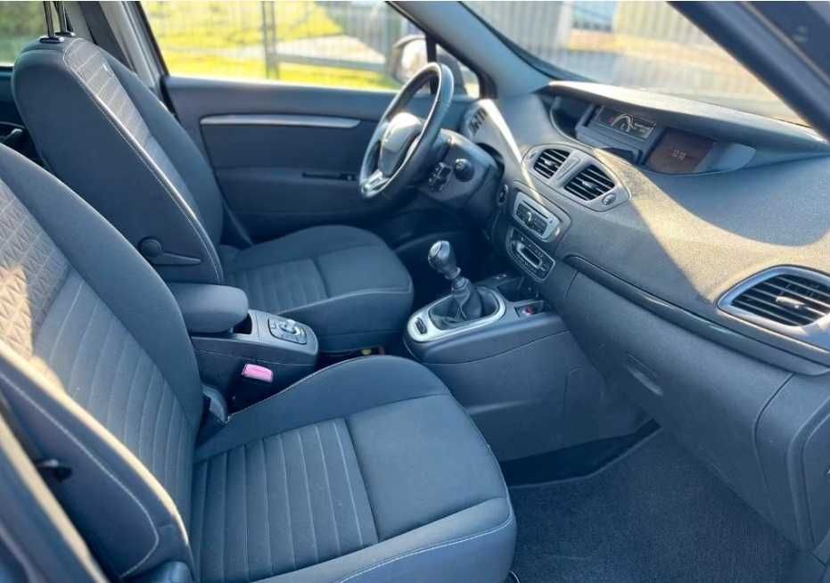 plansa de bord renault grand scenic 3/plansa de board renault scenic 3