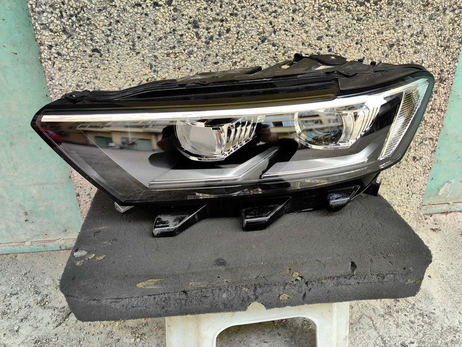 Оригинален фар Ляв Десен  Vw T-Roc  Ful Led