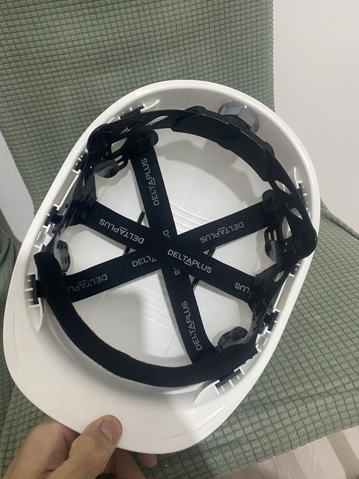 Каска рабочая новая