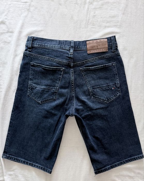 Tommy Hilfiger,blugi scurți bărbați,măr.XS(29)