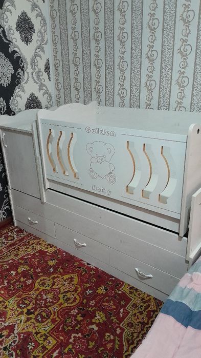 Belanchak va xodinok ham bor yangidek. Hammasini arzon bervoraman